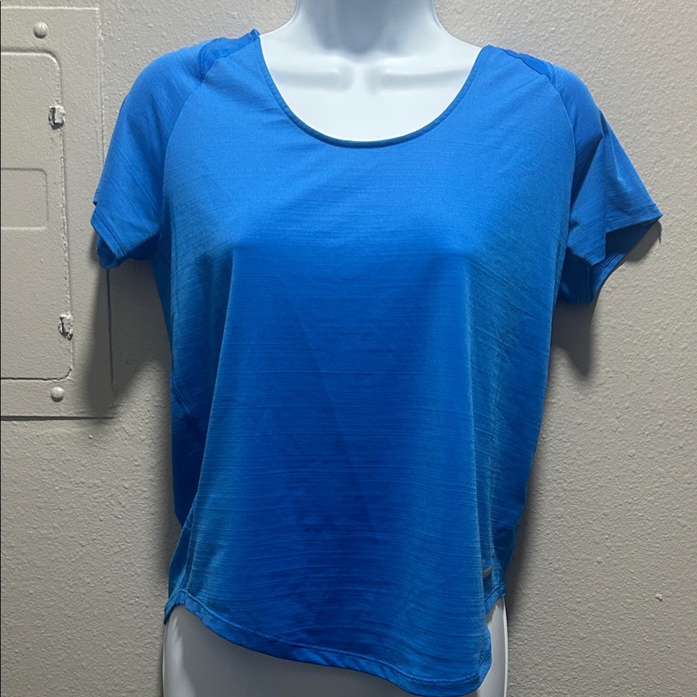 Nike Women's Vibrant Blue Short Sleeve Top